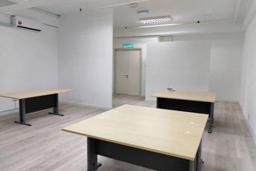 Cyberjay Office Unit @ Kenwingston Square Garden Business Centre