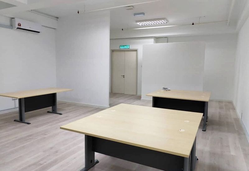 Cyberjay Office Unit @ Kenwingston Square Garden Business Centre