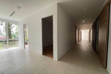 GROUND FLOOR Retail Shop Office Spa Wellness IOI Square Putrajaya for rent