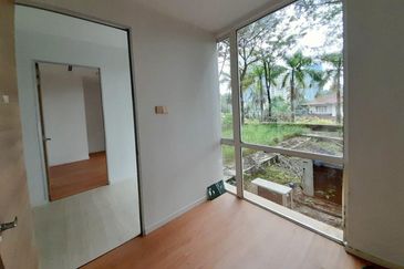 GROUND FLOOR Retail Shop Office Spa Wellness IOI Square Putrajaya for rent