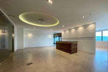 RENOVATED Grade A MSC Status Office PFCC Puchong Financial Corporate Center Puchong for rent 