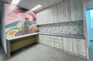 RENOVATED Grade A MSC Status Office PFCC Puchong Financial Corporate Center Puchong for rent 