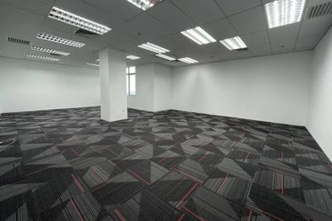 CORNER MSC Status CyberCenter Office PFCC Puchong Financial Corporate Center Puchong for rent 