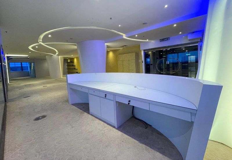 RENOVATED Grade A MSC Status Office PFCC Puchong Financial Corporate Center Puchong for rent 
. 