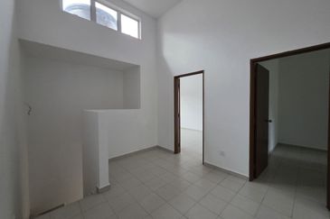 Double Storey Terrace End Lot Taman Salak Damai Kg Giching Sepang