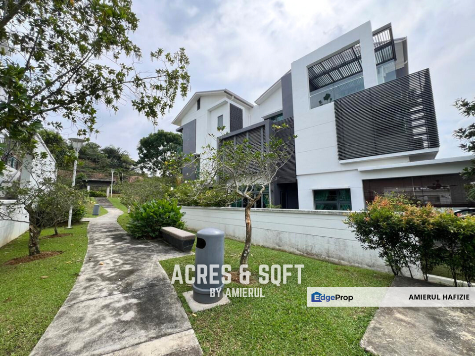 Move in Cond😍 Endlot Bungalow 3 Storey (w Lift) Sejati Residence, Cyberjaya -  Rear Facing Open😍, Selangor, Cyberjaya