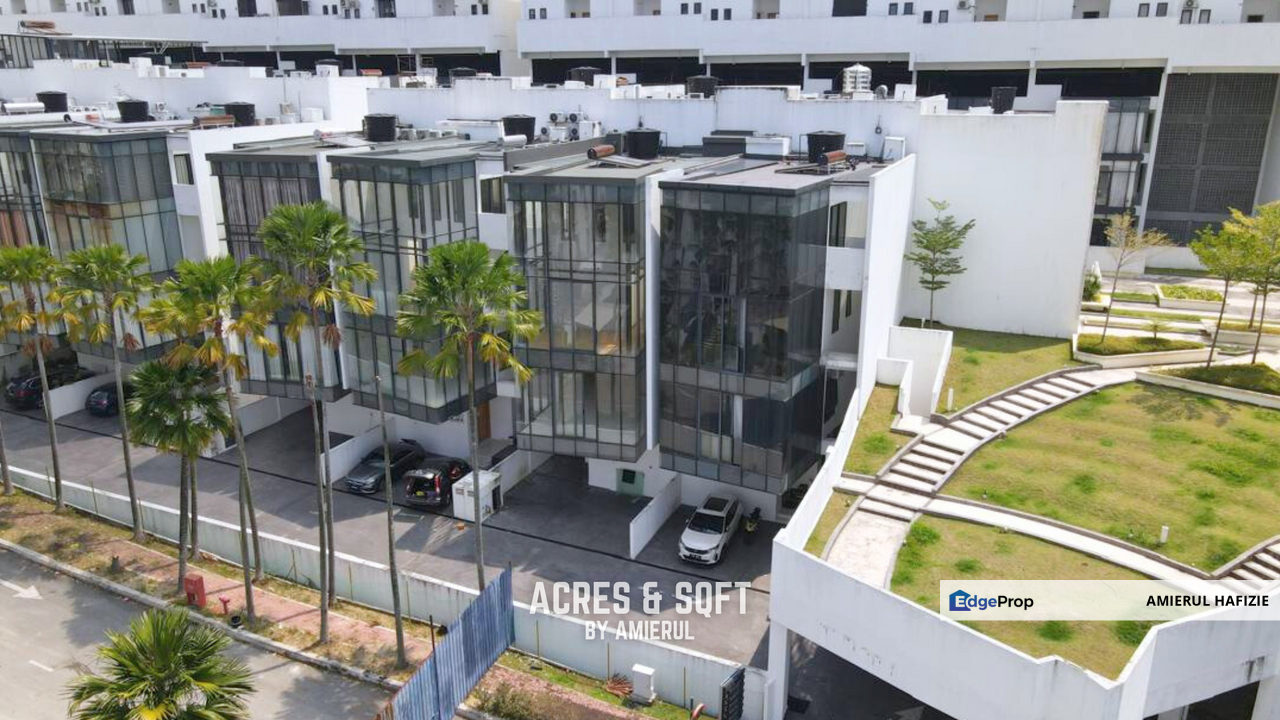 FACING OPEN🔥LIFT🔥3.5 Storey Empire Residence Sereno-Damansara Perdana w CLUBHOUSE🔥, Selangor, Damansara Perdana