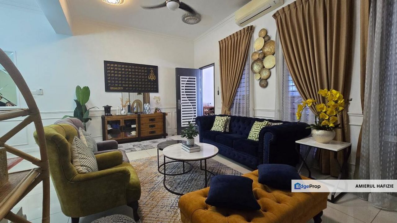 EXTENDED🔥 3 Storey Taman Subang Mas Subang Jaya - WELL RENOVATED😍, Selangor, Subang Jaya