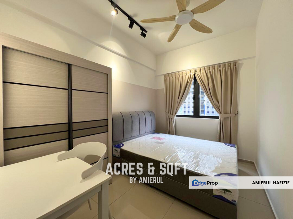 One Equine, FURNISHED, CORNER UNIT 1,055sqft 🔥 Equine Park Seri Kembangan - 5 Bedrooms 3 Carparks🔥, Selangor, Seri Kembangan