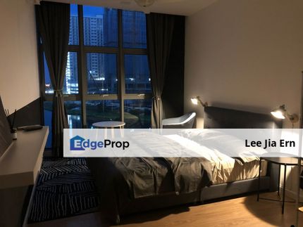 Lakefront Residence Fully Furnished Facing Lake, Selangor, Cyberjaya