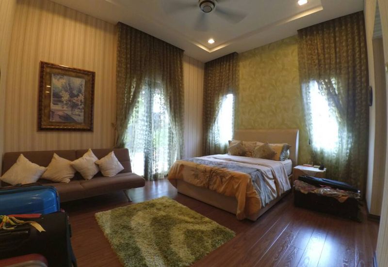 Perdana Lakeview East