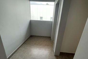 LakeFront Residence Cyberjaya