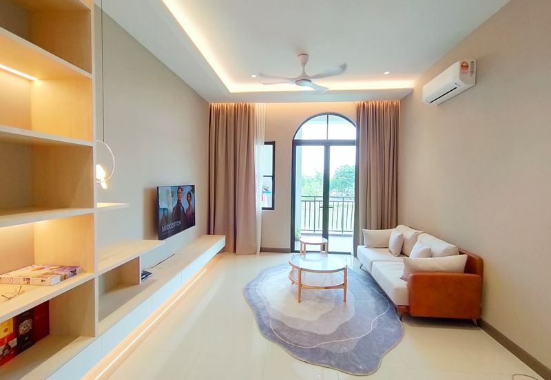 Isle of Kamares, Setia Eco Glades