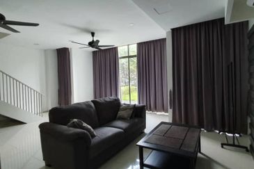 Mirage By The Lake @ Perdana Lakeview West