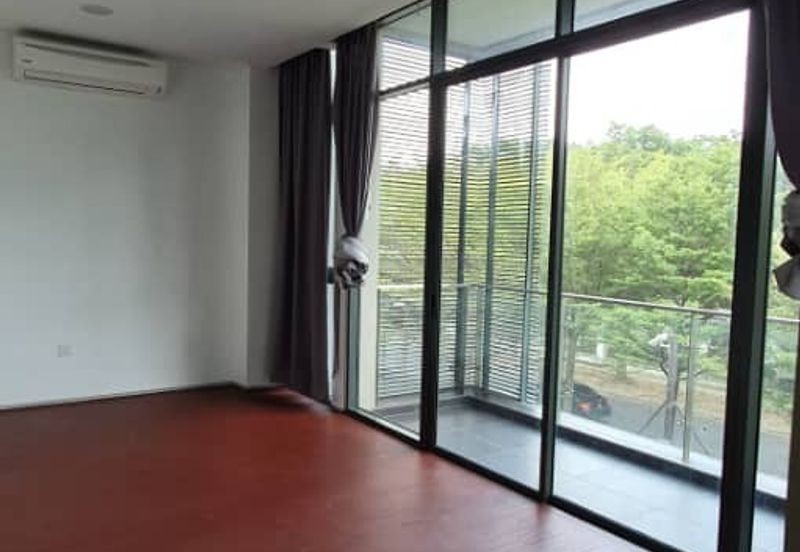 Mirage By The Lake @ Perdana Lakeview West