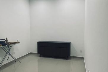 [Rental] Luxury Comfort Living Reef of Tropics Setia Eco Glades Cyberjaya | 20'x70' 3+1 Rooms