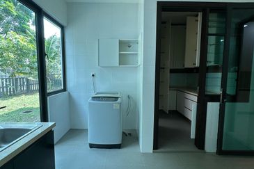 Lepironia Gardens, Setia Eco Glades