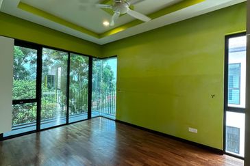 Lepironia Gardens, Setia Eco Glades