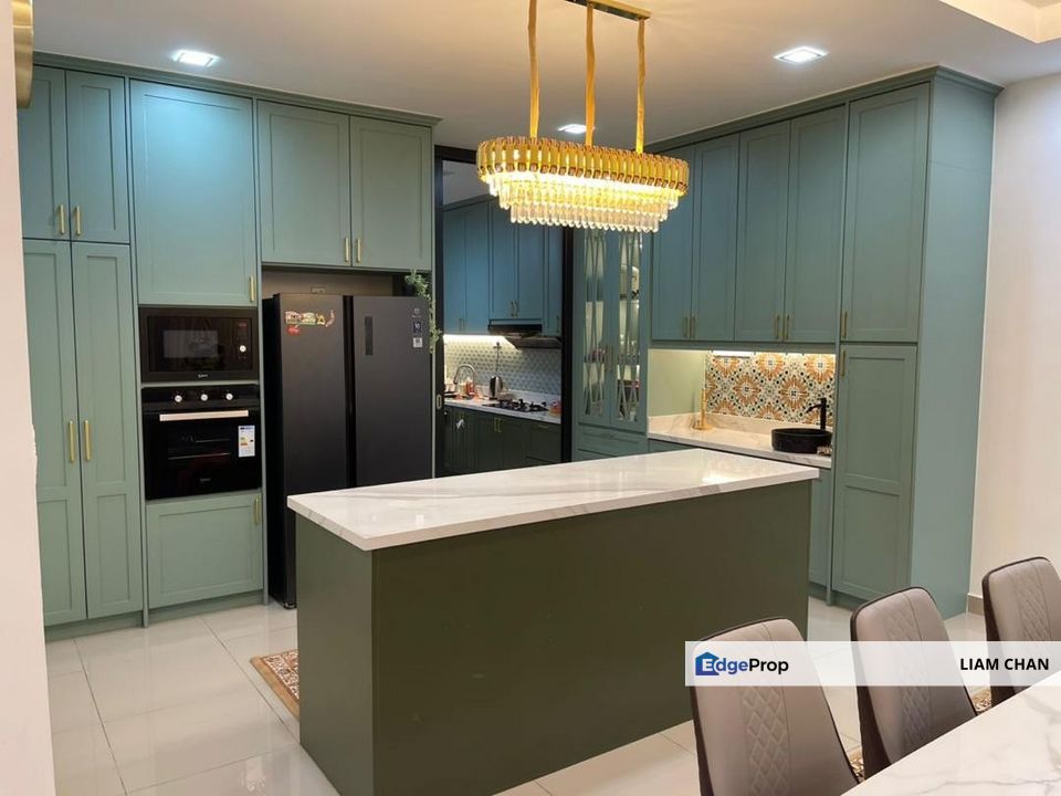 Subsale Furnished w/ Nice ID Sejati Lakeside Cyberjaya 2 Storey Terrace Superlink | 26'x70' 4+1 Rooms, Selangor, Cyberjaya