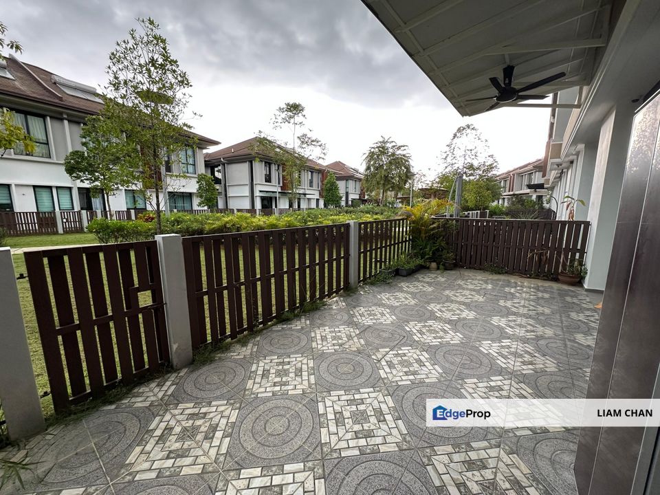 [PREMIUM UNIT] PARTIAL FURNISHED ISLE OF BOTANICA, SETIA ECO GLADES CYBERJAYA FOR RENT | 4 ROOMS SUPERLINK TERRACE | KITCHEN CABINET WITH HOOD & HOB, Selangor, Cyberjaya