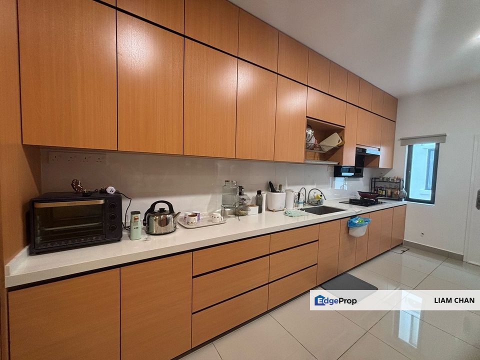 [FULLY FURNISHED] SEJATI LAKESIDE CYBERJAYA 22'x70' TERRACE 4R4B, Selangor, Cyberjaya