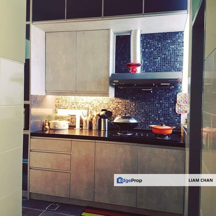 SCHUMANN SYMPHONY HILS CYBERJAYA [SUBSALE RENOVATED FULLY FURNISHED] 4+1 ROOMS | NICE DESIGN W/ HIGH CEILING, Selangor, Cyberjaya