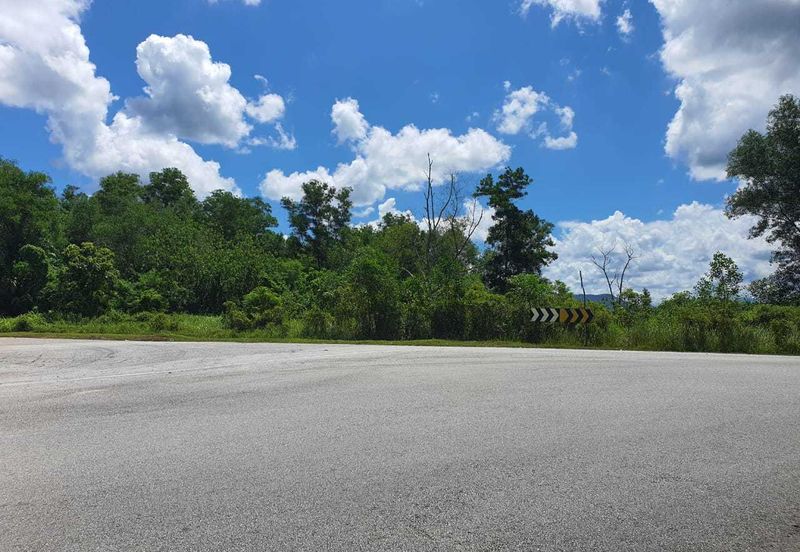 10.5 Acres Industrial Land @ Batang Kali for SALE