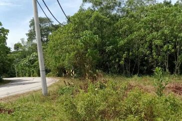 4.3 Acres Industrial Zoning Land @ Batang Kali for SALE