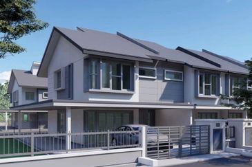 4.5 Acres Residential Zoning Land @ Jenjarom for SALE