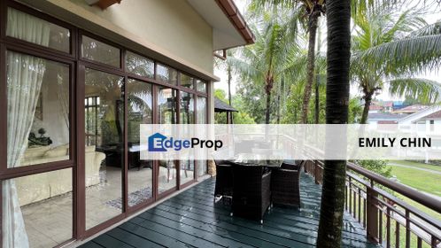 Luxury Balinese-Style Bungalow with Golf View in Valencia, Sungai Buloh, Selangor, Sungai Buloh