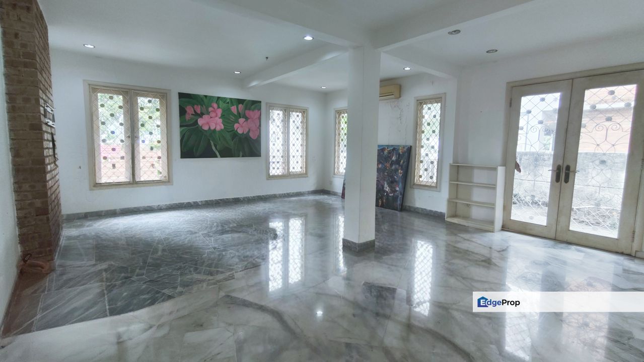 Cosy Semi-d Quiet Road, Kuala Lumpur, Damansara Heights