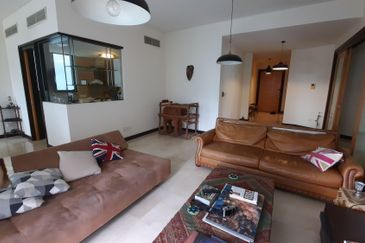 Cendana on Sultan Ismail