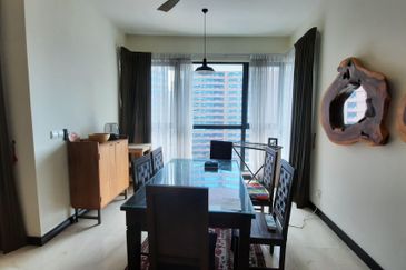 Cendana on Sultan Ismail