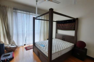 Cendana on Sultan Ismail