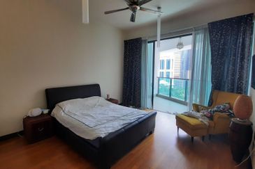 Cendana on Sultan Ismail