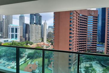 Cendana on Sultan Ismail