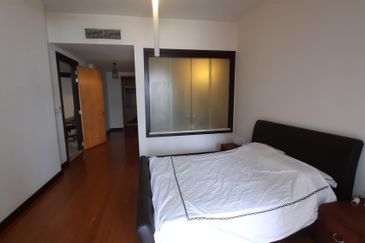 Cendana on Sultan Ismail