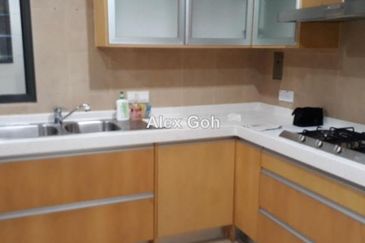 Cendana on Sultan Ismail