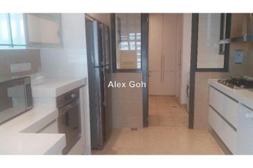 Cendana on Sultan Ismail