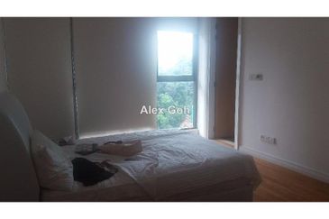 Cendana on Sultan Ismail