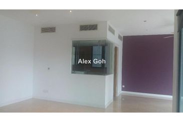 Cendana on Sultan Ismail