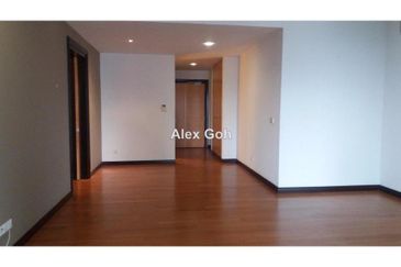 Cendana on Sultan Ismail