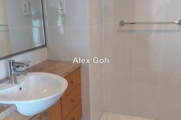 Cendana on Sultan Ismail