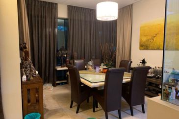 Cendana on Sultan Ismail