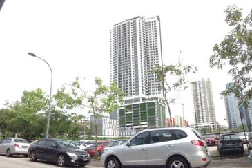 Nadi Bangsar Service Residence