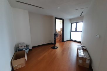 Cendana on Sultan Ismail