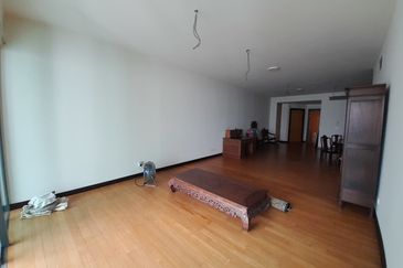 Cendana on Sultan Ismail