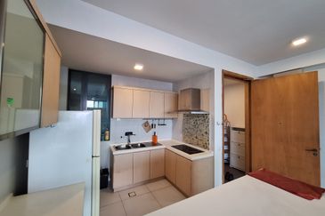 The Treez Jalil Residence