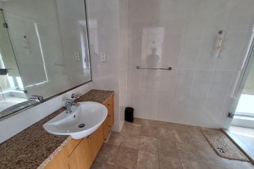 Cendana on Sultan Ismail