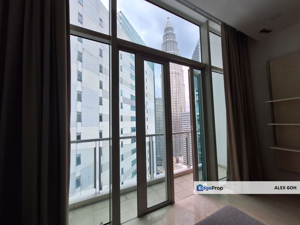 High Floor Unit, Price Nego, Big Balcony, KLCC Twin Tower View, Kuala Lumpur, KLCC